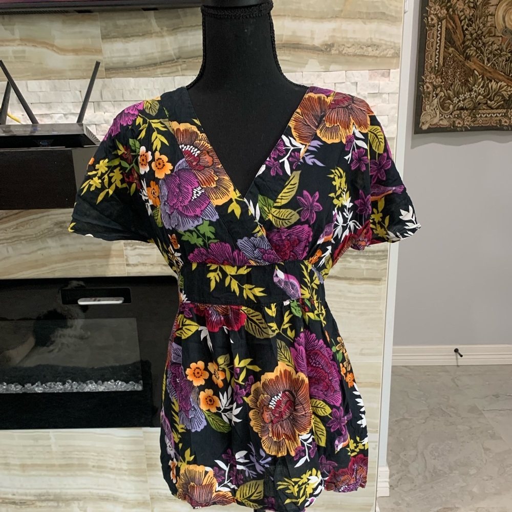Women’s Floral Peplum Papaya Size 10 Blouse (243)